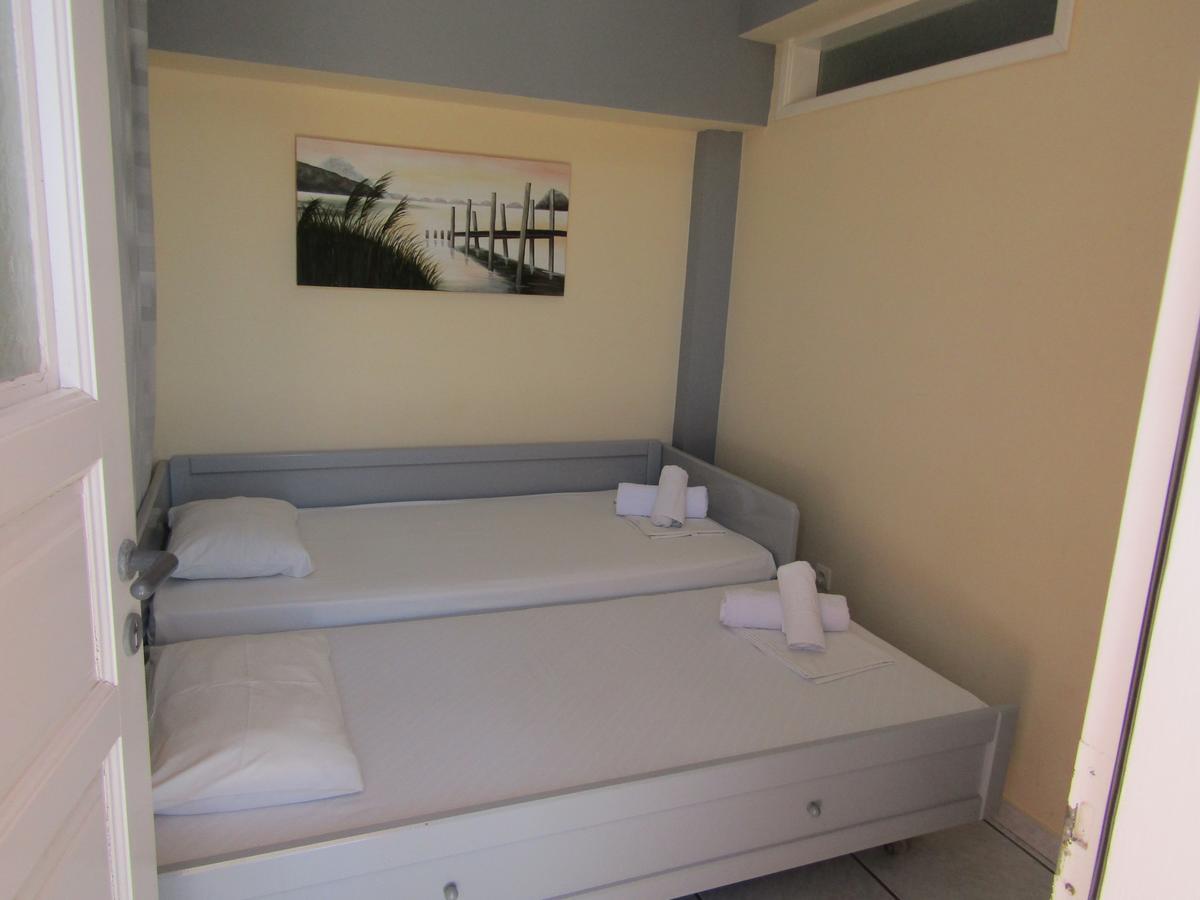 Platsa Apartments Megás Limniónas Esterno foto